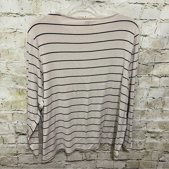 Old Navy Tan Black Striped Luxe 3/4 Sleeve Soft Top - Picture 3 of 5